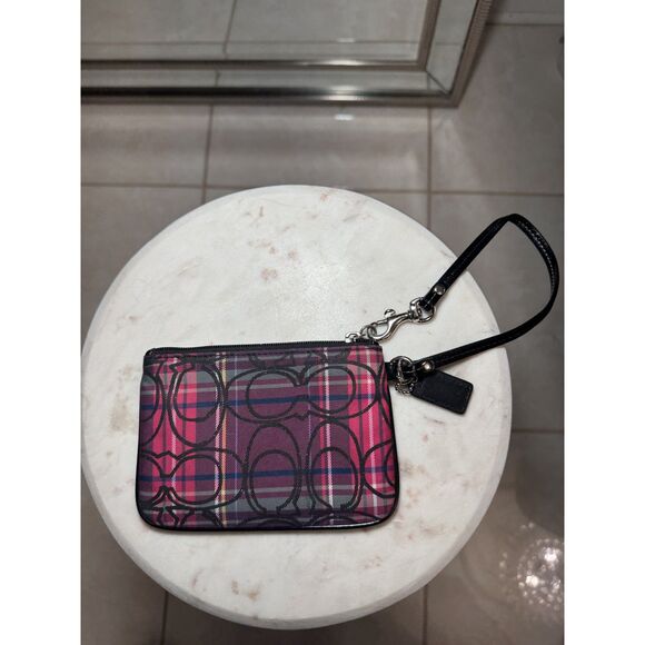 Vintage Pink Coach Plaid Wristlet with Glitter Signature C Print - Picture 5 of 5
